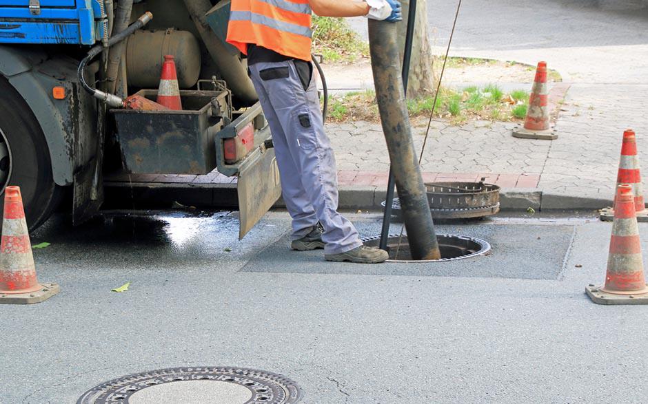 déboucher une canalisation wc Villepinte